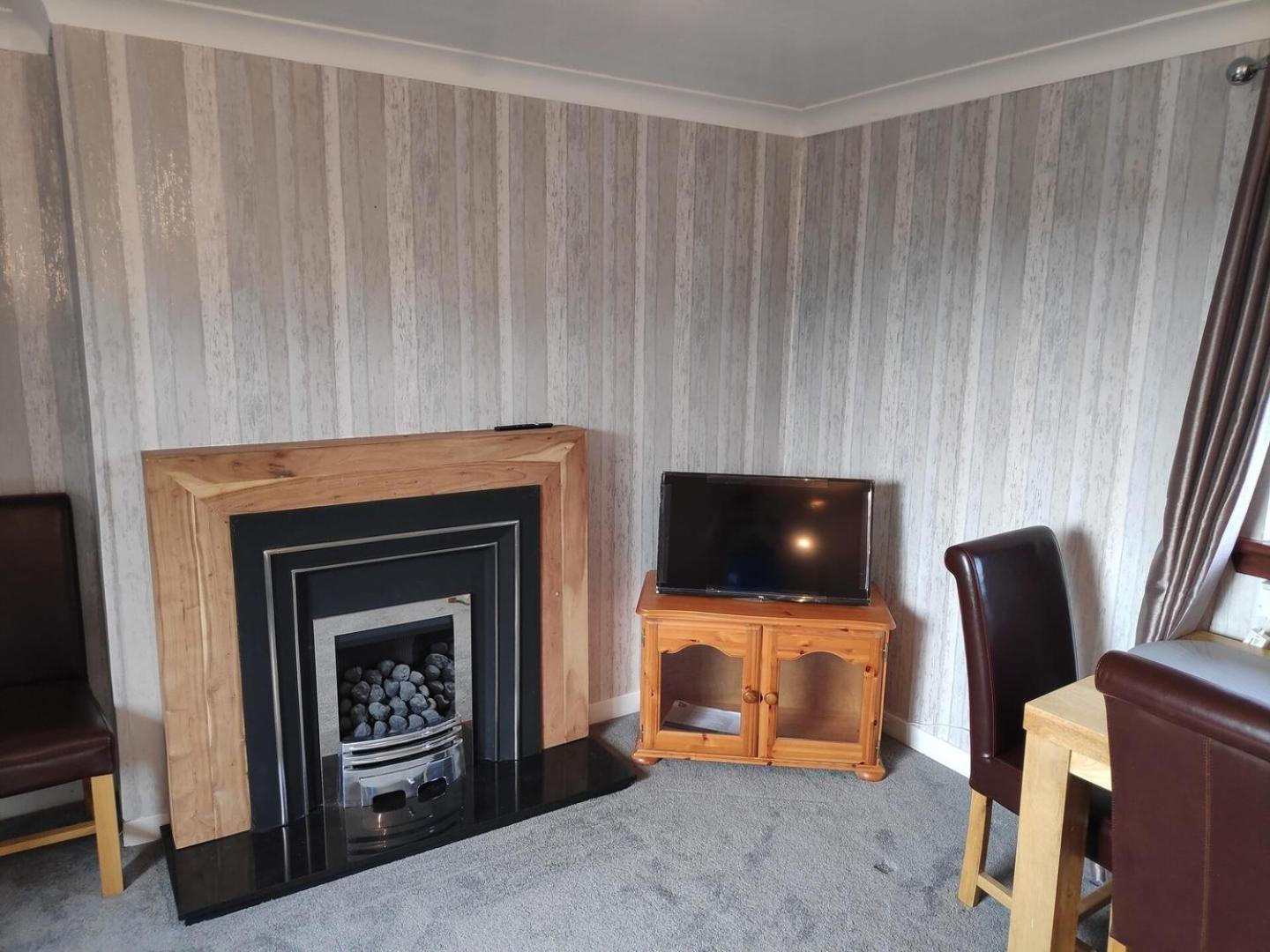 Lovely 2Bd Flat In Picturesque Limekilns Fife Exteriör bild